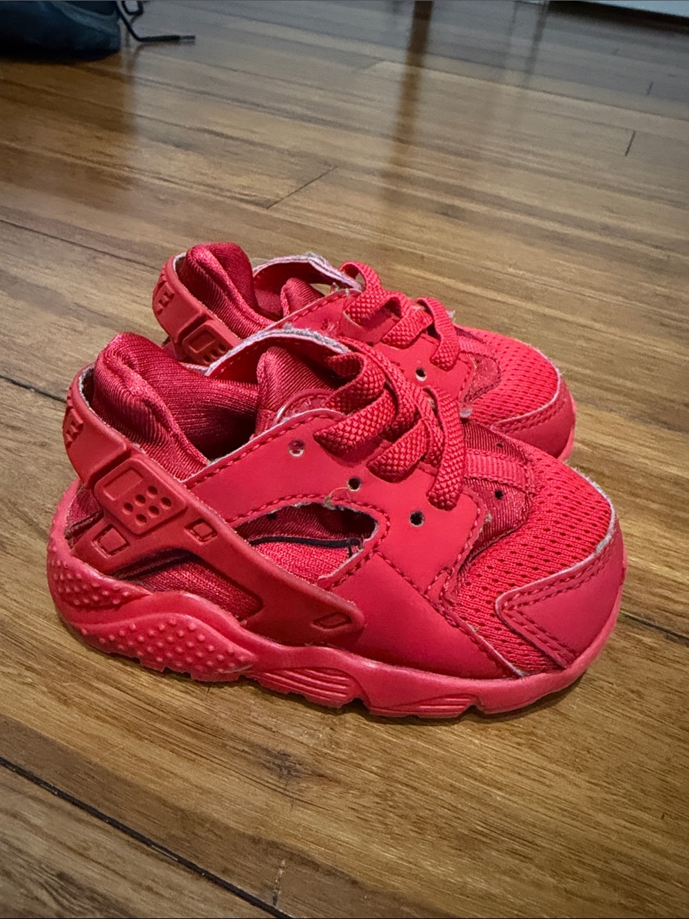 NIKE Toddler Huarache Run TD Sneakers Triple University Red 704950-600 Shoes 4C